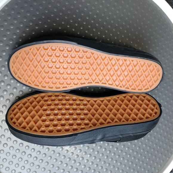 Vans Asher Kids Slip On Skate Shoes Black - Picture 6 of 6